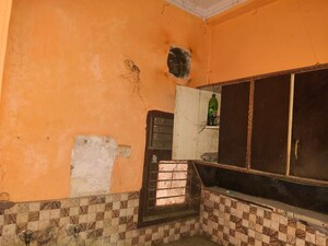 Furnished Amenities in  Builder Floor at Dasna – for Sale