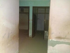 Room in  Apartment at Dasna – for Sale