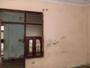 Room in  Apartment at Dasna – for Sale