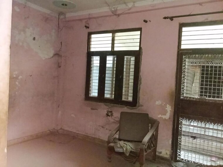 Room, dasna  70 Sq.Mt. Apartment In Dasna Ghaziabad 10719425