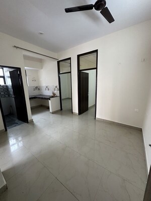 Room in 3 BHK Apartment at Renowned Lotus Srishti, Sain Vihar – for Rent