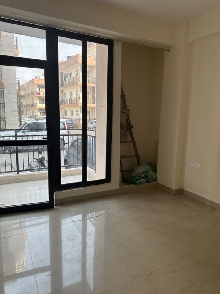 Room, renowned-lotus-srishti 3 Bedroom 1150 Sq.Ft. Apartment In Sain Vihar Ghaziabad 10717231