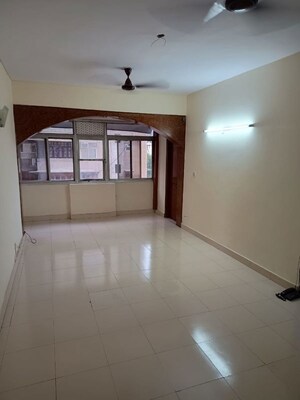 3.5 BHK Apartment For Sale in Mayur Vihar