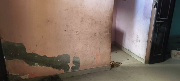 Room, loni  400 Sq.Ft. Apartment In Loni Ghaziabad 10719455