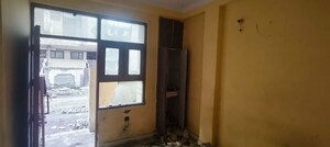 Room in  Apartment at Loni – for Sale
