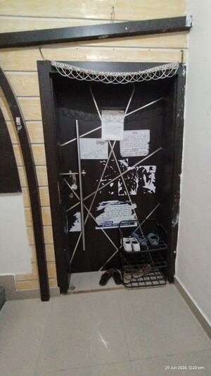 Room in  Apartment at Balaji Park 2 – for Sale
