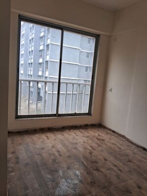 Room in  Apartment at Shirdhon – for Sale