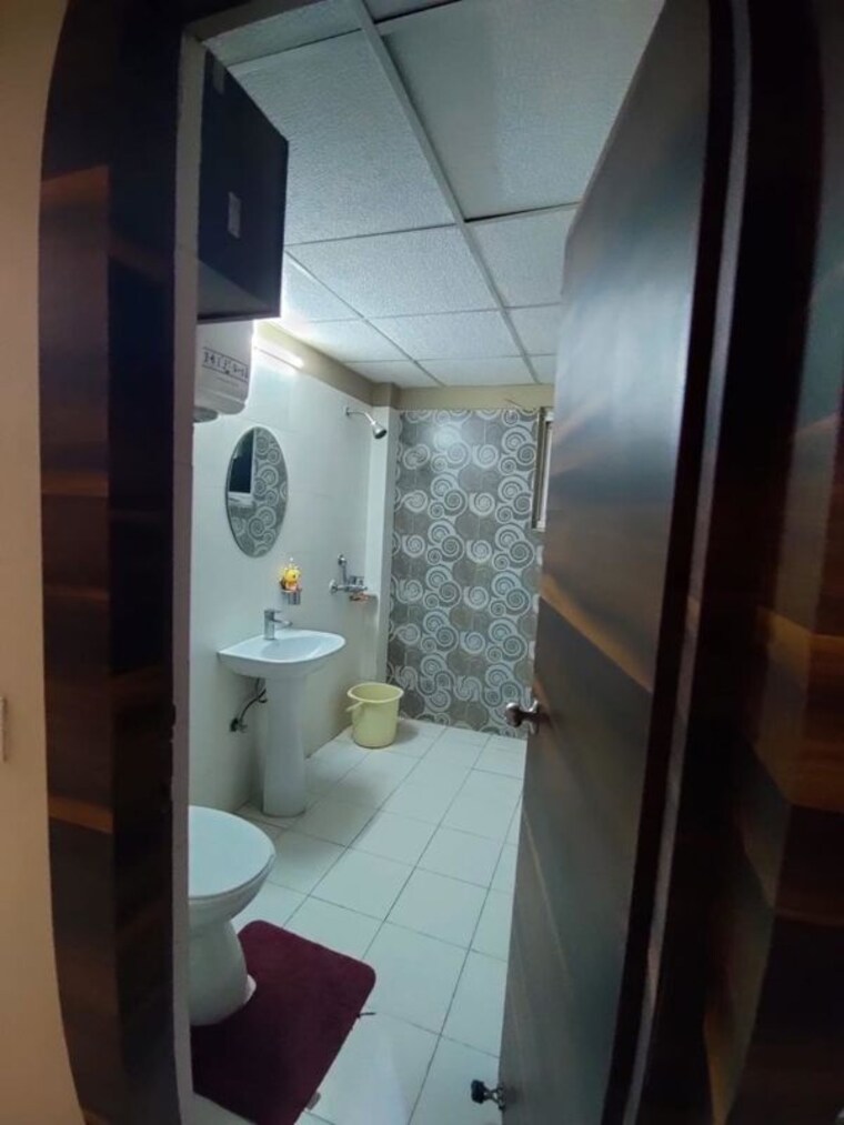 Bathroom, paramount-emotions 3 Bedroom 1520 Sq.Ft. Apartment In Sector 1 Greater Noida Greater Noida 10719538