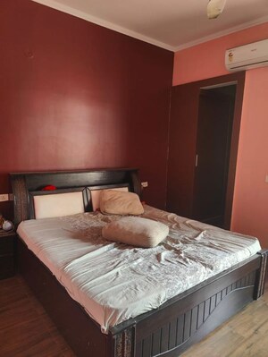 Bedroom in 6+ BHK Independent House at Jaypee Kensington Park Apartments, Sector 133 – for Sale