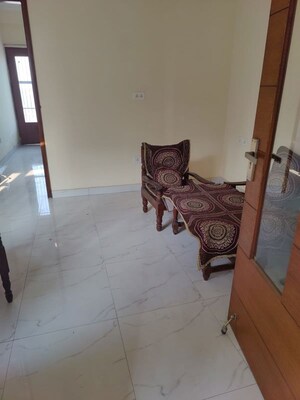 Team Area in 6+ BHK Independent House at Jaypee Kensington Park Apartments, Sector 133 – for Sale