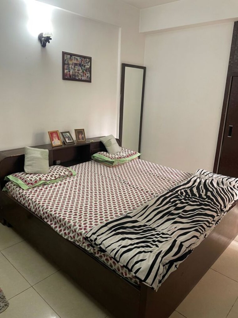 Bedroom, ajnara-grand-heritage 3 Bedroom 1395 Sq.Ft. Apartment In Sector 74 Noida 10719551
