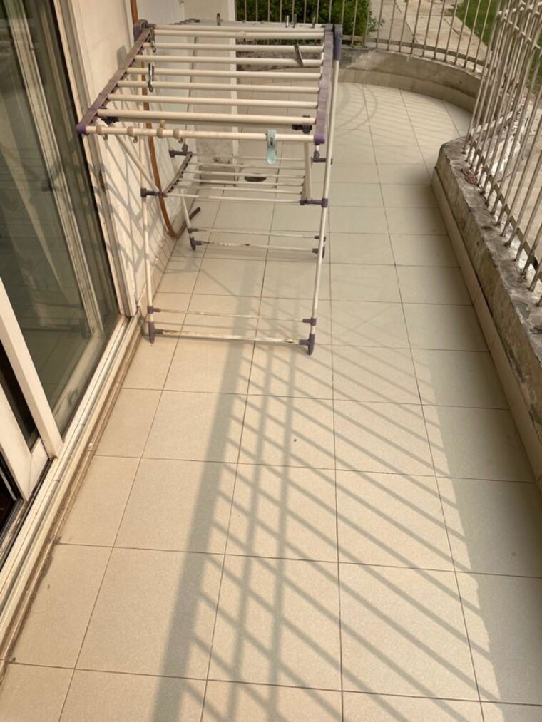 Balcony, ajnara-grand-heritage 3 Bedroom 1395 Sq.Ft. Apartment In Sector 74 Noida 10719551