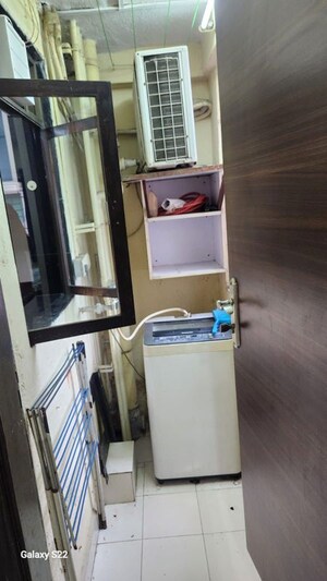 Bathroom in 1 BHK Apartment at Bhoomi Classic, Malad West – for Rent