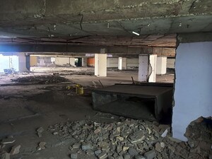 Shop – Exterior View View at Machala - for Sale