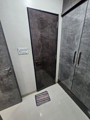 Furnished Amenities in 4 BHK Apartment at Lokhandwala Whispering Palms XXclusives, Kandivali East – for Rent
