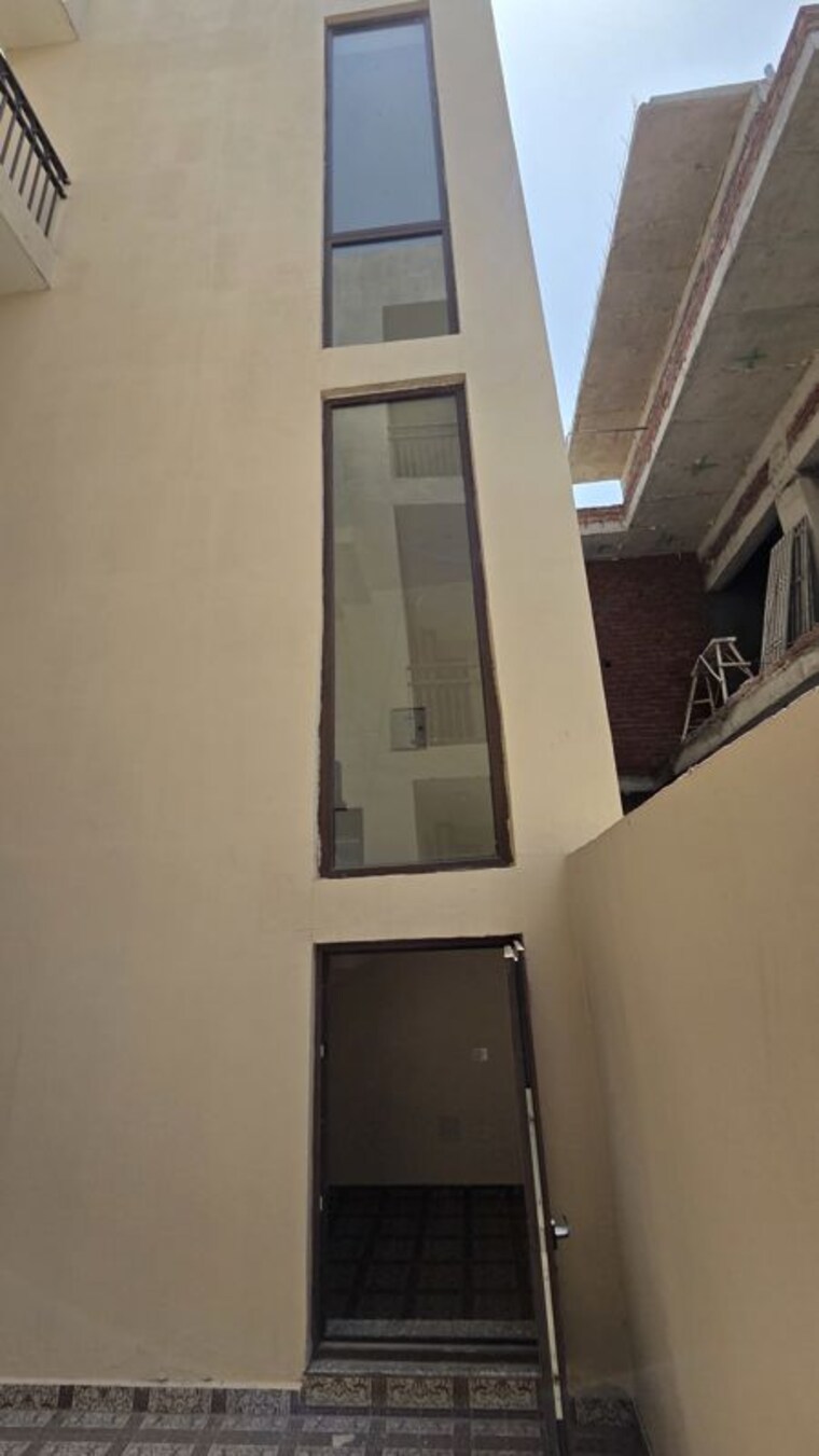 Other, motia-aerogreens 5 Bedroom 225 Sq.Yd. Apartment In Dyalpur Zirakpur 10719573