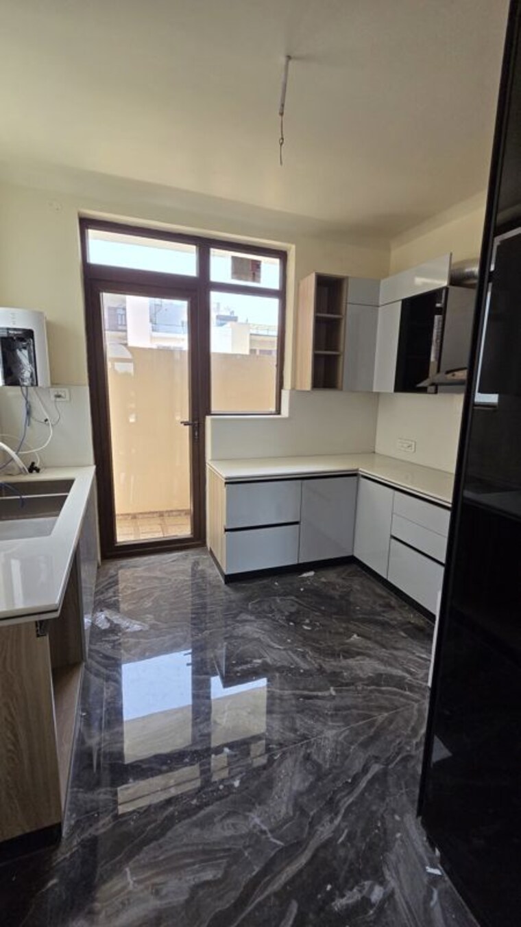 Kitchen, motia-aerogreens 5 Bedroom 225 Sq.Yd. Apartment In Dyalpur Zirakpur 10719573