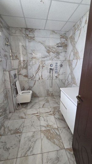 Bathroom in 5 BHK Apartment at Motia Aerogreens, Dyalpur – for Sale