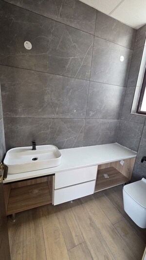 Bathroom in 5 BHK Apartment at Motia Aerogreens, Dyalpur – for Sale