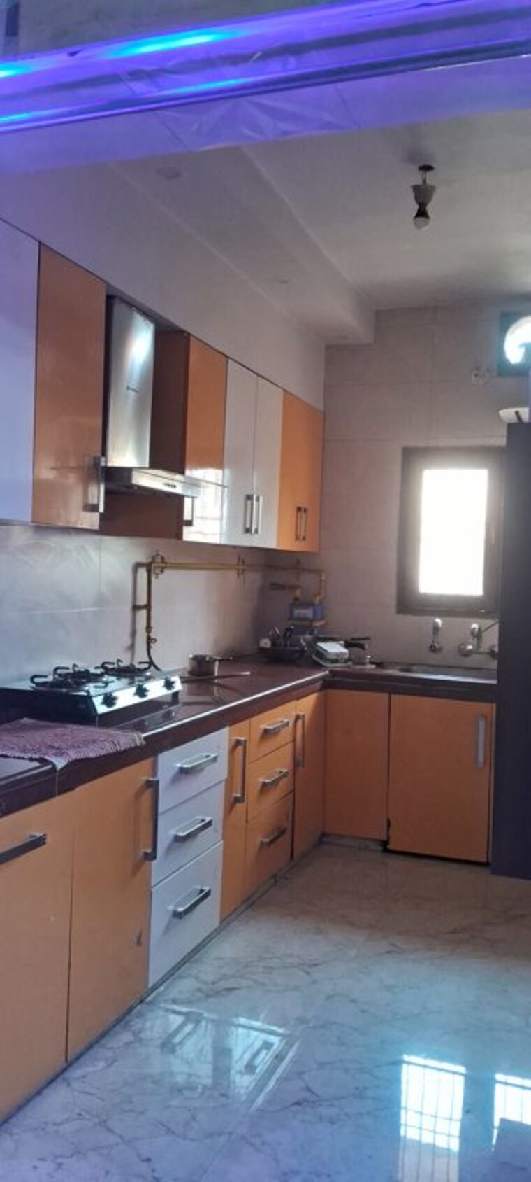 Kitchen, sarita vihar 3.5 Bedroom 3000 Sq.Ft. Apartment In Sarita Vihar Delhi 10719627