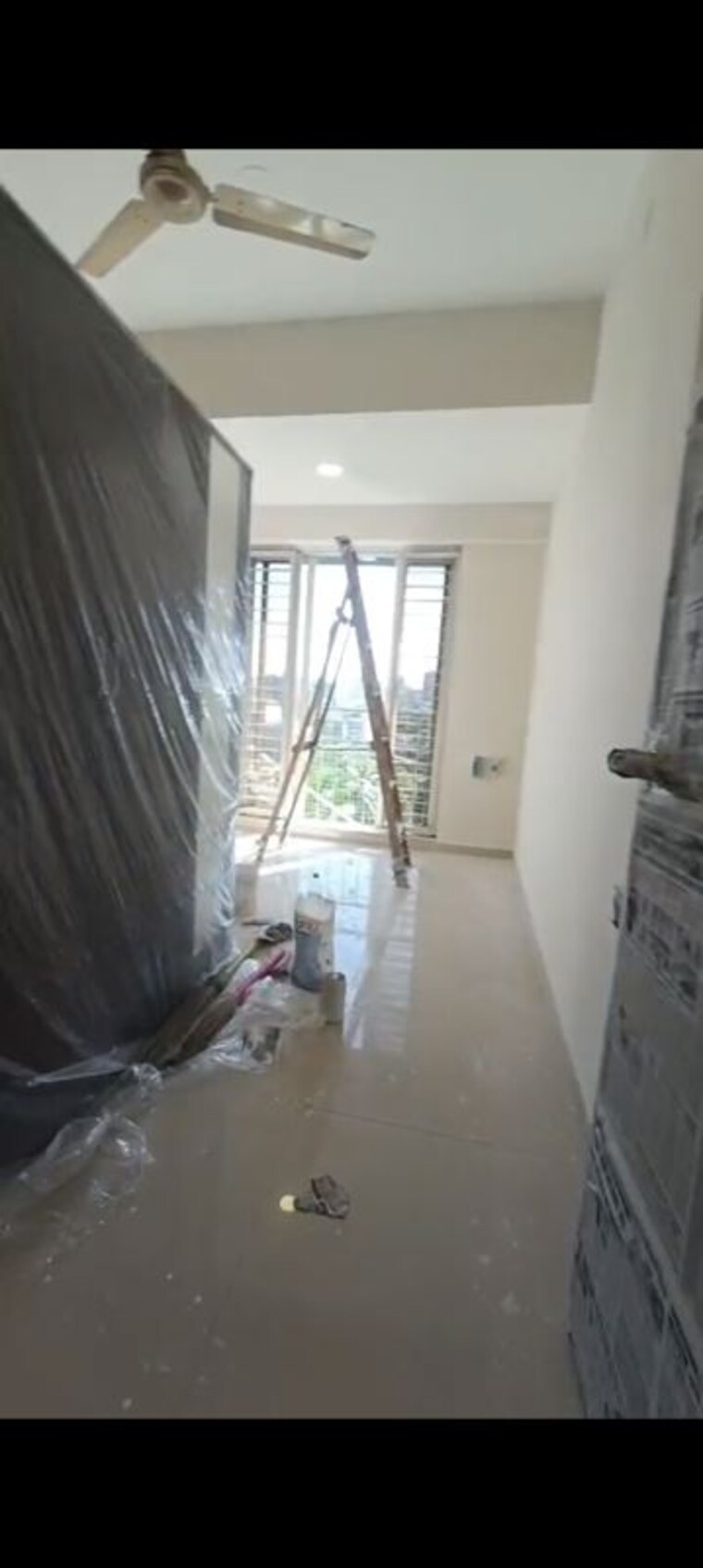 Room, santacruz east 3 Bedroom 850 Sq.Ft. Apartment In Santacruz East Mumbai 10719642