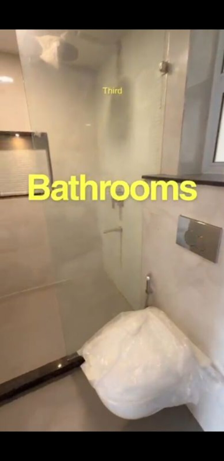Bathroom, tdi-the-retreat 3 Bedroom 300 Sq.Yd. Builder Floor In Sector 89 Faridabad 10719656