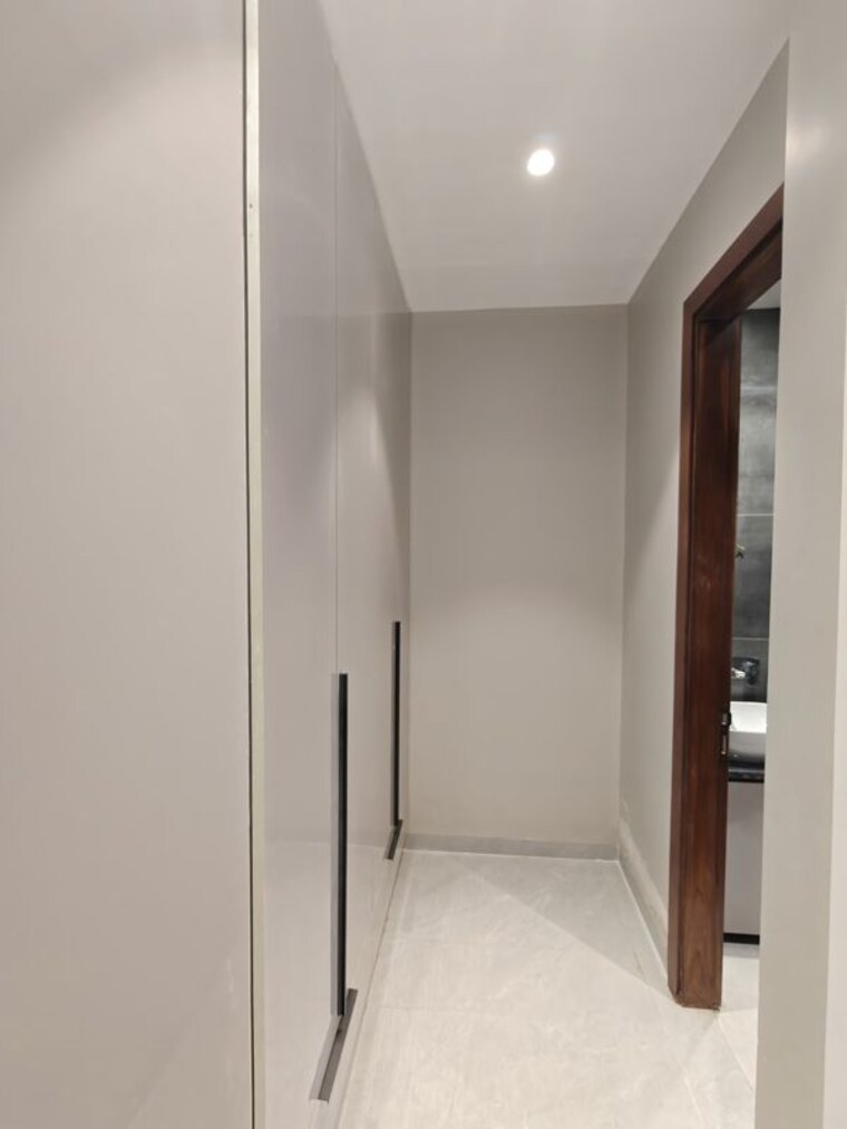 undefined, auram-floor 4 Bedroom 360 Sq.Yd. Builder Floor In South City 2 Gurgaon 10719686