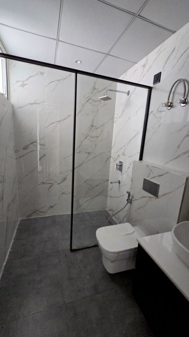 Bathroom, the-ananta-aspire 3.5 Bedroom 2247 Sq.Ft. Apartment In Utrathiya Zirakpur 10719680