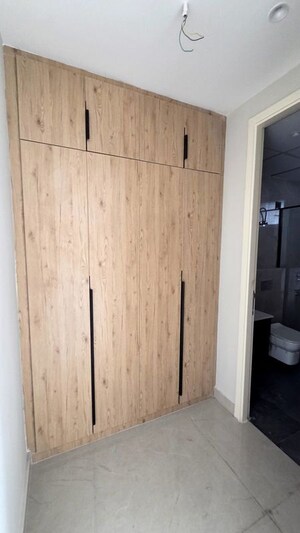 Room in 3.5 BHK Apartment at The Ananta Aspire, Utrathiya – for Sale