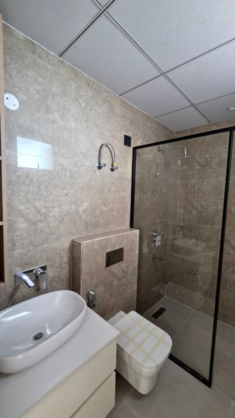 Bathroom, the-ananta-aspire 3.5 Bedroom 2247 Sq.Ft. Apartment In Utrathiya Zirakpur 10719680