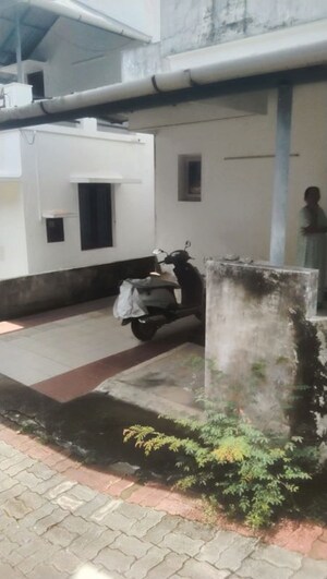  Independent House For Sale in Ernakulam