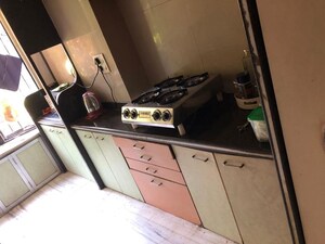 Kitchen in  Pg at Khar East – for Rent
