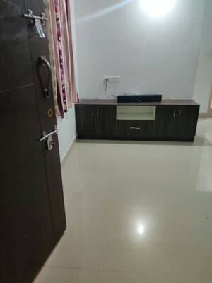 Room in 1 BHK Apartment at Pragathi Royale ii, Electronic City – for Sale