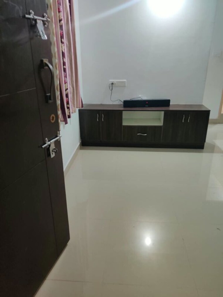 Room, pragathi-royale-ii 1 Bedroom 630 Sq.Ft. Apartment In Electronic City Bangalore 10719849