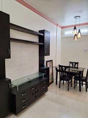 Room in 2 BHK Apartment at Ravi Estate, Pokhran Road No One – for Rent