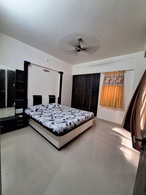 Bedroom in 2 BHK Apartment at Ravi Estate, Pokhran Road No One – for Rent