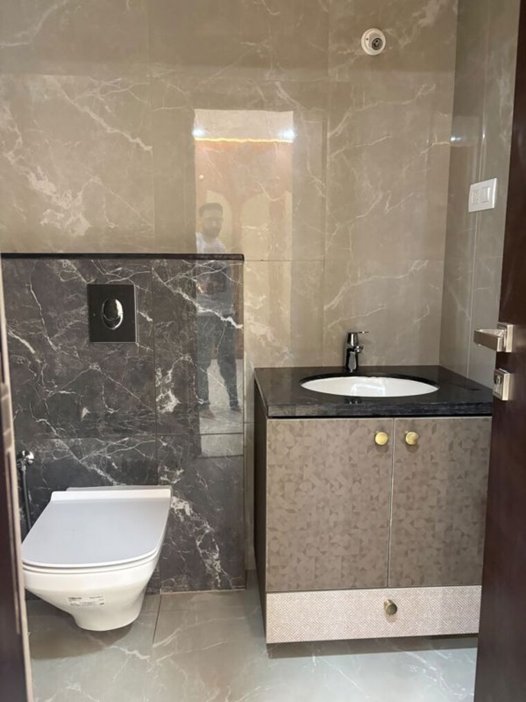 Bathroom, aparna-zenon 2.5 Bedroom 1600 Sq.Ft. Apartment In Puppalaguda Hyderabad 10719863