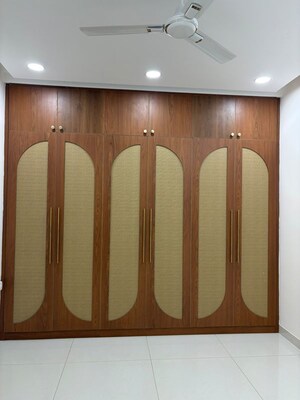 Room in 2.5 BHK Apartment at Aparna Zenon, Puppalaguda – for Rent