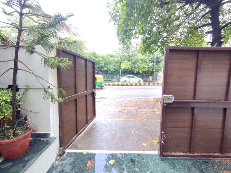 Balcony, greater kailash 2 Bedroom 1200 Sq.Ft. Builder Floor In Greater Kailash Delhi 10719870