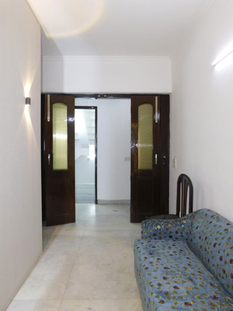 Room, greater kailash 2 Bedroom 1200 Sq.Ft. Builder Floor In Greater Kailash Delhi 10719870
