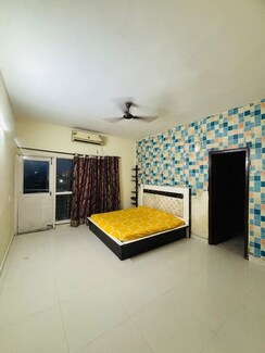 StudioApartment For Sale in Omaxe India Trade Center