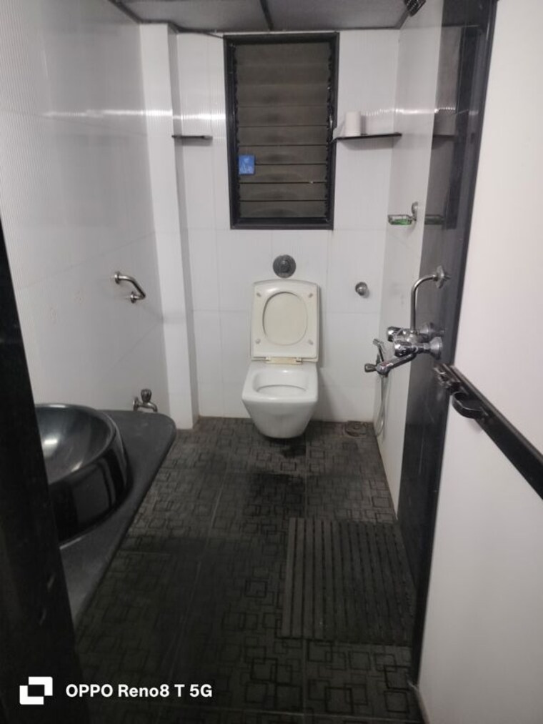 Bathroom, gypsy-rose-apartment 2 Bedroom 720 Sq.Ft. Apartment In Andheri West Mumbai 10719901