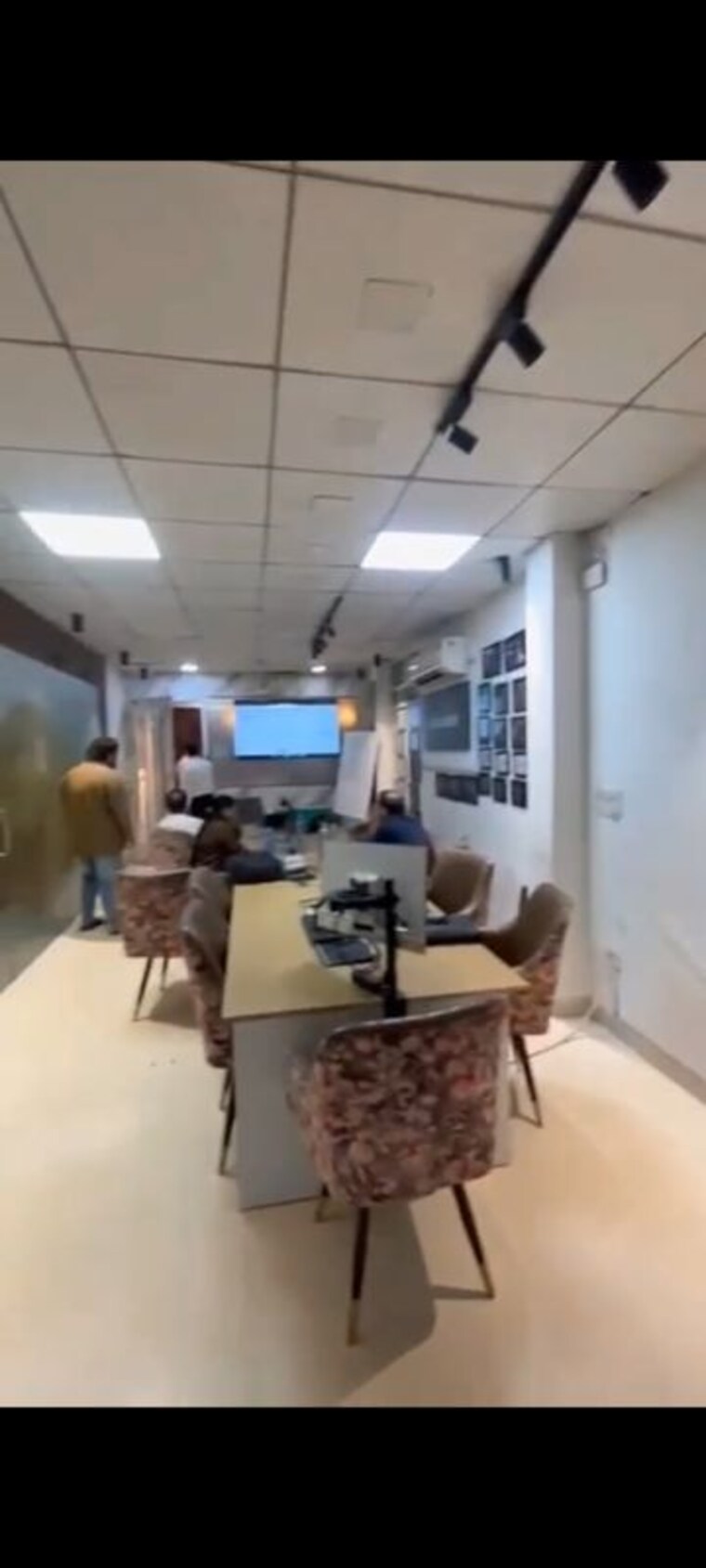 Team Area, pitampura Commercial Office Space 1800 Sq.Ft. In Pitampura Delhi 10719922