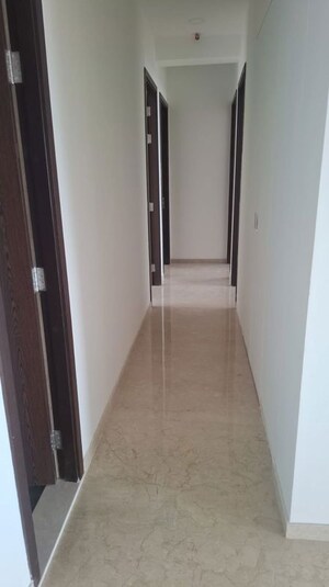 Building Lobby in 3 BHK Apartment at Piramal Mahalaxmi, Mahalaxmi – for Rent