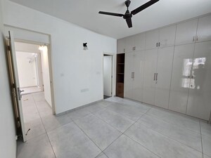 Room in 2 BHK Apartment at Casagrand Boulevard, Hennur Road – for Rent