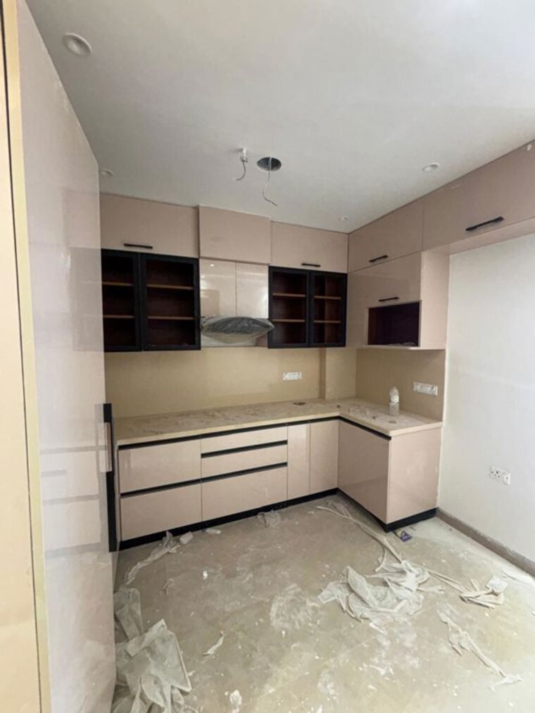 Kitchen, saket 3 Bedroom 150 Sq.Yd. Apartment In Saket Delhi 10720016