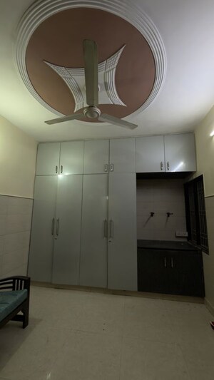 Bedroom in 2 BHK Apartment at Gtb Enclave – for Rent