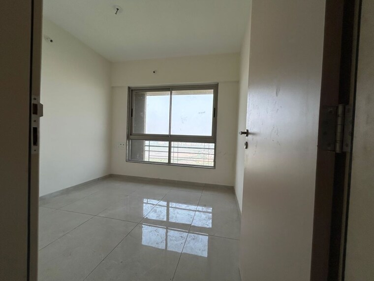 Room, gurukrupa-marina-enclave 3 Bedroom 843 Sq.Ft. Apartment In Malad West Mumbai 10720024