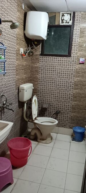 Bathroom in 1 BHK Apartment at ABCZ East Avenue, Sector 73 – for Rent