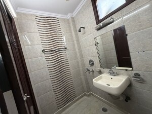 Bathroom in 2 BHK Builder Floor at Patel Nagar – for Rent